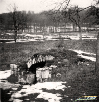 Alter Brunnen in der Schlossweide (1960er Jahre) Alter Brunnen in der Schlossweide (1960er Jahre)