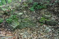 Mauerreste des ehemaligen Backhauses