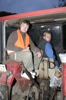 2006-10-21 - Samstag - Holen u. Aufstellen der Kirmestanne