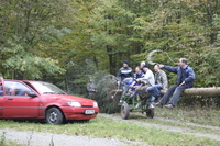 2006-10-21 - Samstag - Holen u. Aufstellen der Kirmestanne