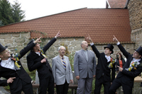2006-10-22 - Sonntag - Aufspielen mit Pfarrer und Bürgermeister