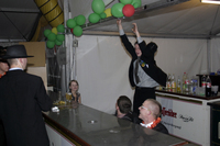 2006-10-23 - Montag - Festessen im Zelt