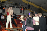 2006-10-23 - Montag - Festessen im Zelt
