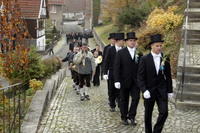 Aufspielen bei Pfarrer Bolle und Bürgermeister Dienemann