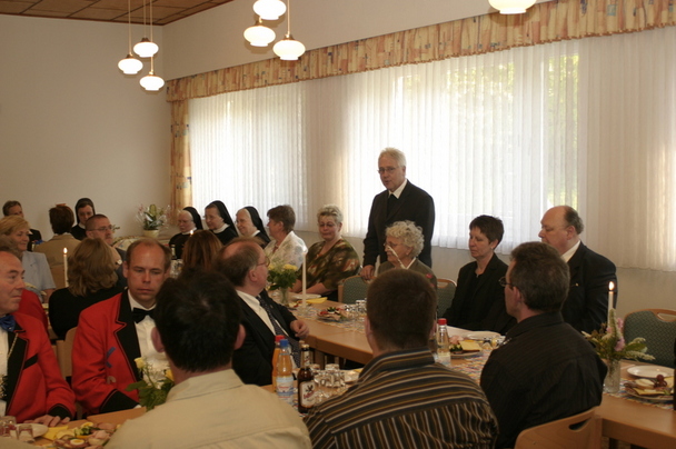 Ansprache von Pfarrer Förster beim Essen im Pfarrheim