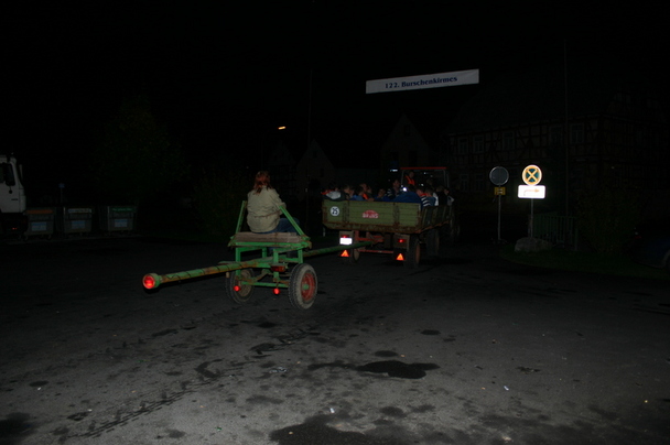 2006-10-21 - Samstag - Holen u. Aufstellen der Kirmestanne