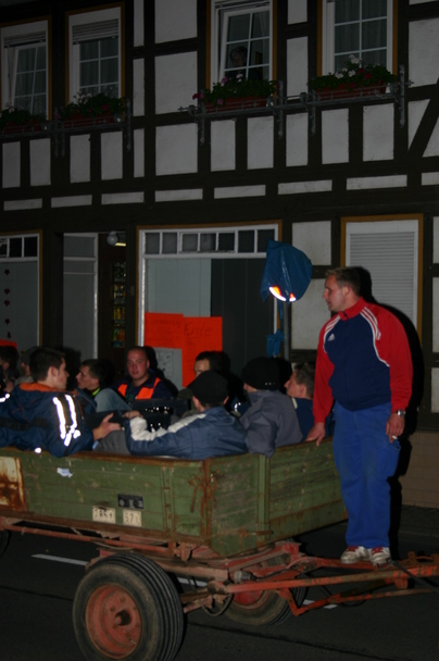 2006-10-21 - Samstag - Holen u. Aufstellen der Kirmestanne