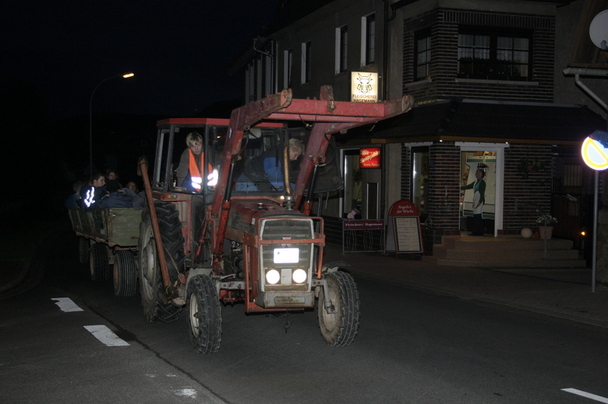 2006-10-21 - Samstag - Holen u. Aufstellen der Kirmestanne
