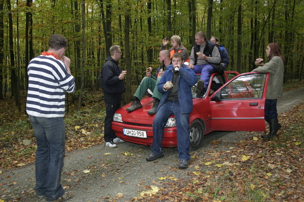 2006-10-21 - Samstag - Holen u. Aufstellen der Kirmestanne
