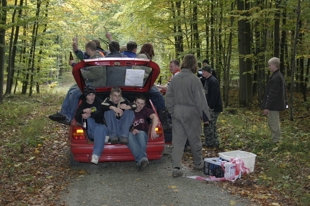 2006-10-21 - Samstag - Holen u. Aufstellen der Kirmestanne