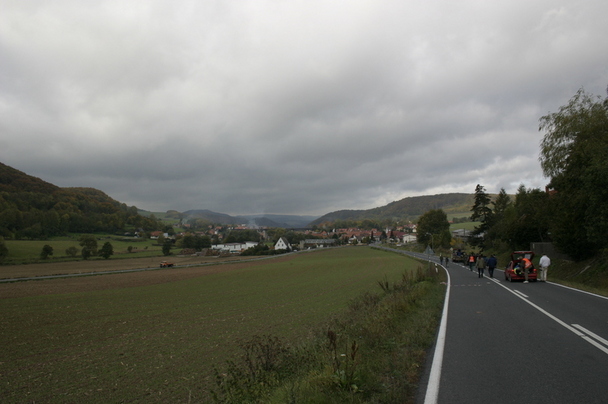 2006-10-21 - Samstag - Holen u. Aufstellen der Kirmestanne