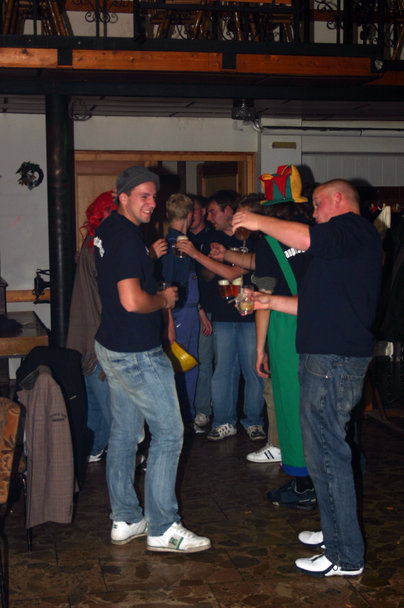 2006-10-20 - Freitag - Antrinken der Kirmes