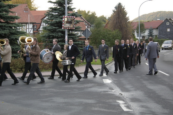 2006-10-21 - Samstag - 2_Einblasen und Abholen der Platzmeister