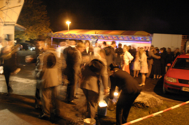 2006-10-21 - Samstag - 2_Einblasen und Abholen der Platzmeister