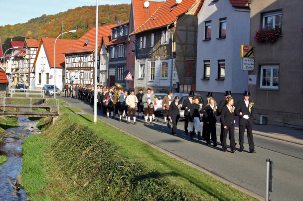 2006-10-22 - Sonntag - Kirmeshochamt mit Kranzniederlegung