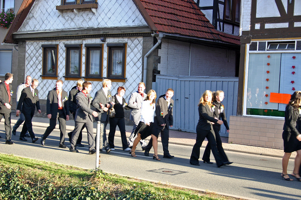 2006-10-22 - Sonntag - Kirmeshochamt mit Kranzniederlegung