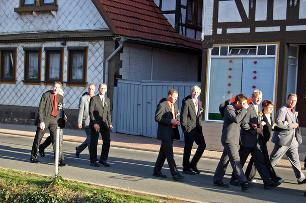 2006-10-22 - Sonntag - Kirmeshochamt mit Kranzniederlegung