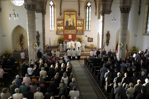 2006-10-22 - Sonntag - Kirmeshochamt mit Kranzniederlegung