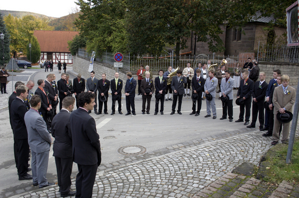 2006-10-22 - Sonntag - Kirmeshochamt mit Kranzniederlegung