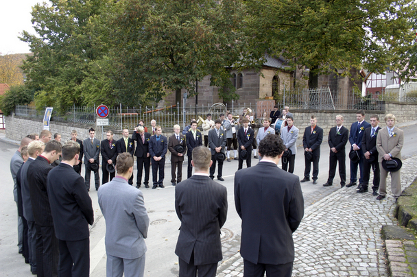 2006-10-22 - Sonntag - Kirmeshochamt mit Kranzniederlegung