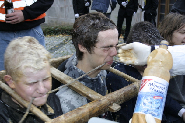2006-10-23 - Montag - Rasieren auf dem Anger