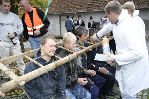2006-10-23 - Montag - Rasieren auf dem Anger