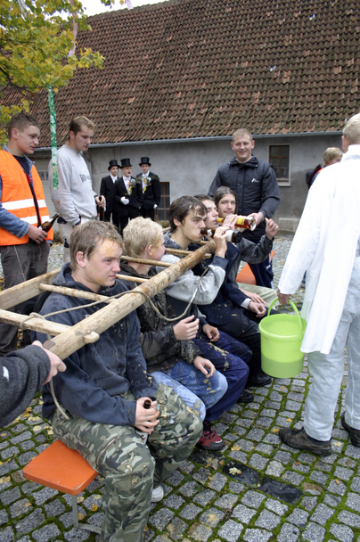 2006-10-23 - Montag - Rasieren auf dem Anger