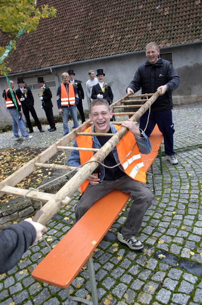 2006-10-23 - Montag - Rasieren auf dem Anger