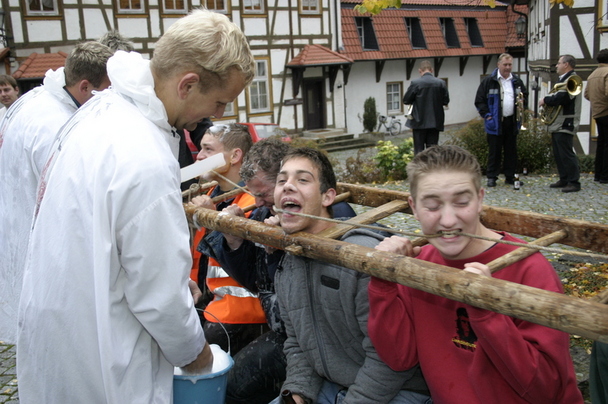 2006-10-23 - Montag - Rasieren auf dem Anger