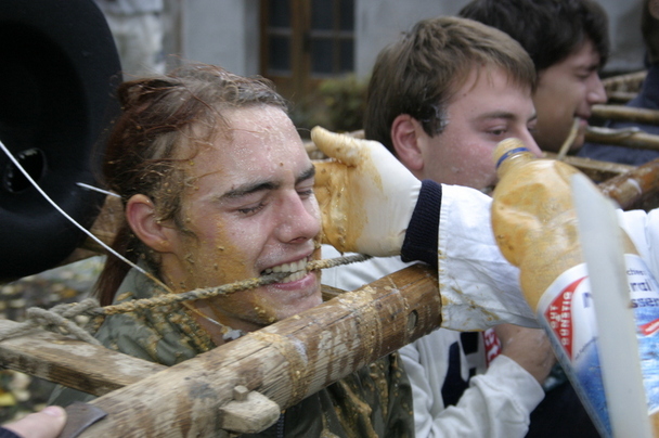 2006-10-23 - Montag - Rasieren auf dem Anger