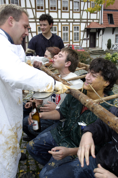 2006-10-23 - Montag - Rasieren auf dem Anger