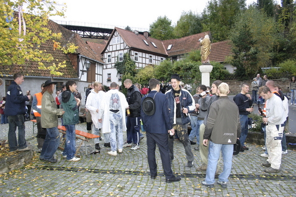 2006-10-23 - Montag - Rasieren auf dem Anger