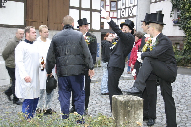 2006-10-23 - Montag - Rasieren auf dem Anger