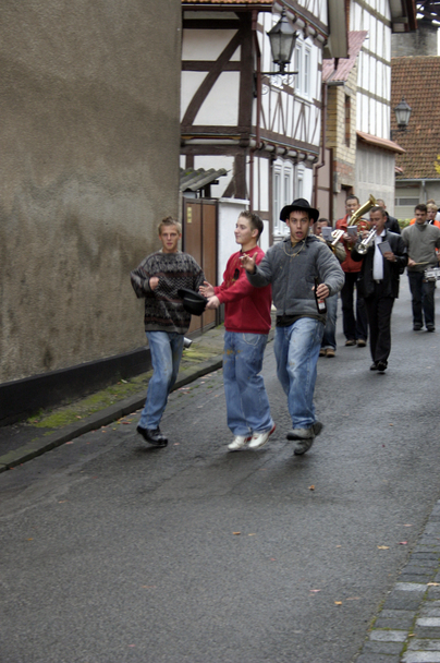 2006-10-23 - Montag - Rasieren auf dem Anger