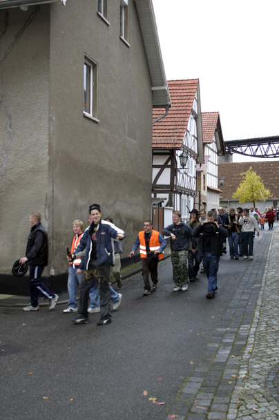 2006-10-23 - Montag - Rasieren auf dem Anger