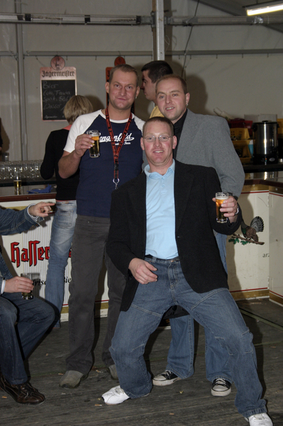 2006-10-23 - Montag - Festessen im Zelt