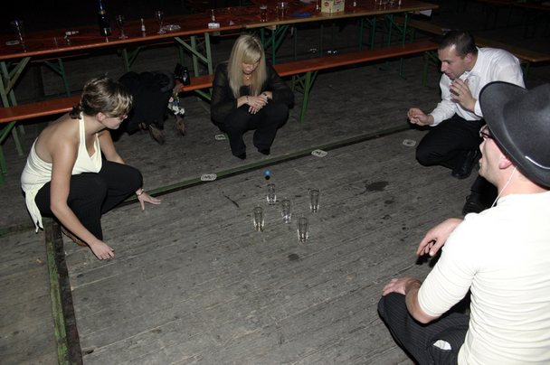 2006-10-23 - Montag - Festessen im Zelt