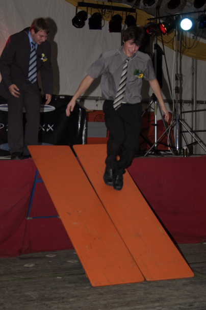 2006-10-23 - Montag - Festessen im Zelt