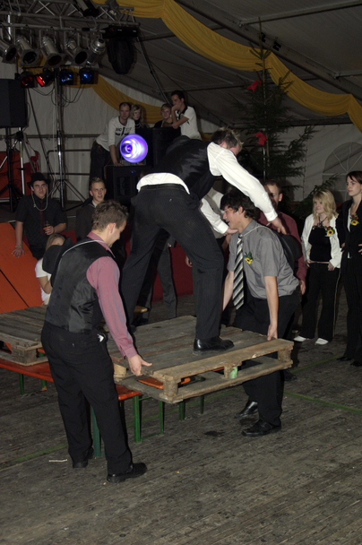 2006-10-23 - Montag - Festessen im Zelt