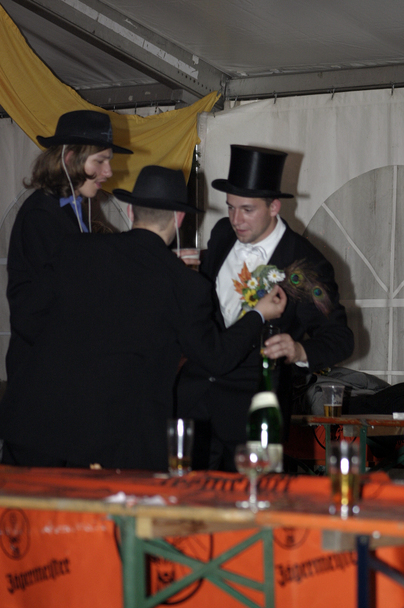 2006-10-23 - Montag - Festessen im Zelt