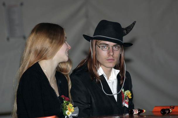 2006-10-23 - Montag - Festessen im Zelt