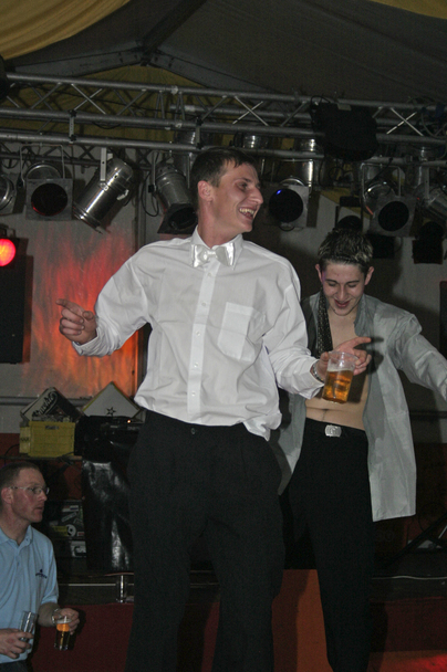 2006-10-23 - Montag - Festessen im Zelt