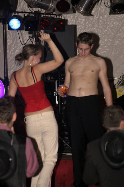 2006-10-23 - Montag - Festessen im Zelt