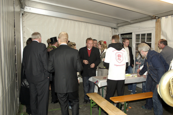 Kirmestanz mit Antares