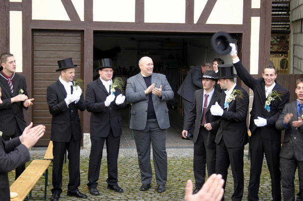 Aufspielen bei Pfarrer Bolle und Bürgermeister Dienemann