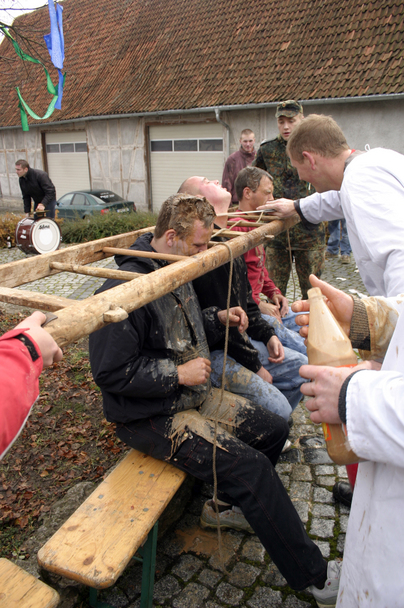 Rasieren auf dem Anger