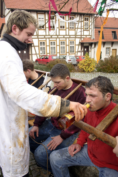 Rasieren auf dem Anger