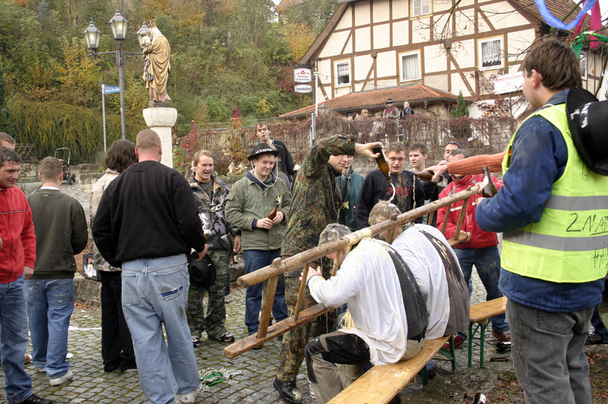 Rasieren auf dem Anger