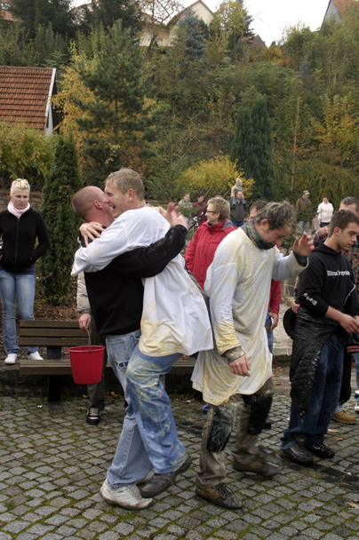 Rasieren auf dem Anger