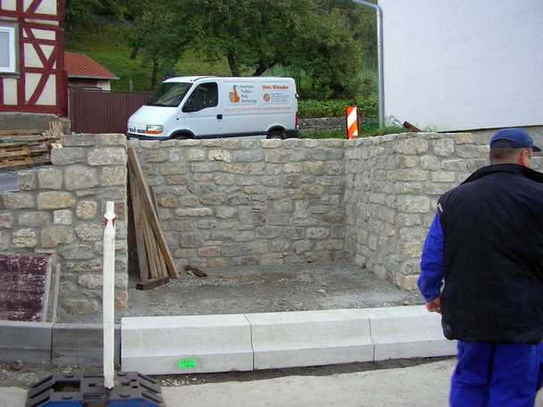 Natursteinmauer